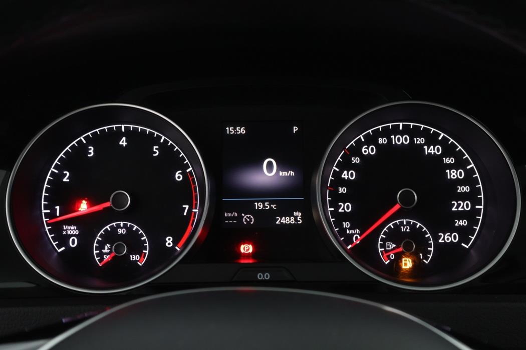 VOLKSWAGEN Golf 2017