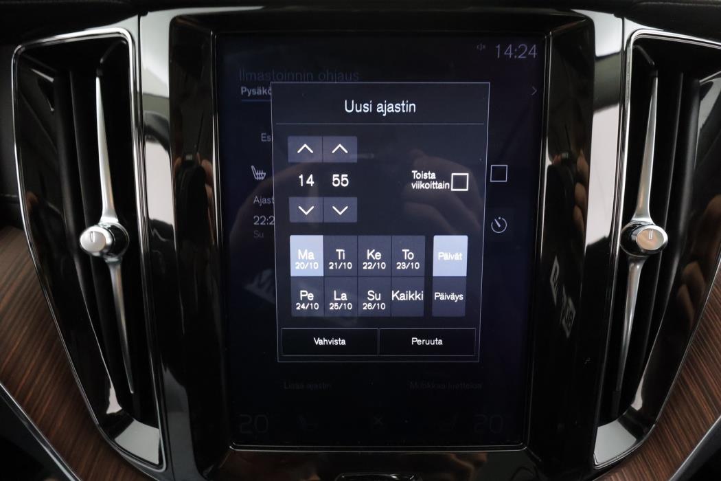 VOLVO XC60 2020