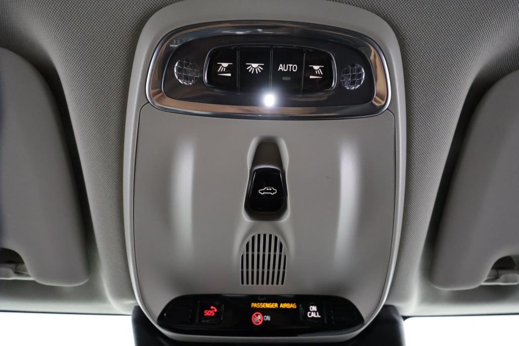 VOLVO XC60 2020