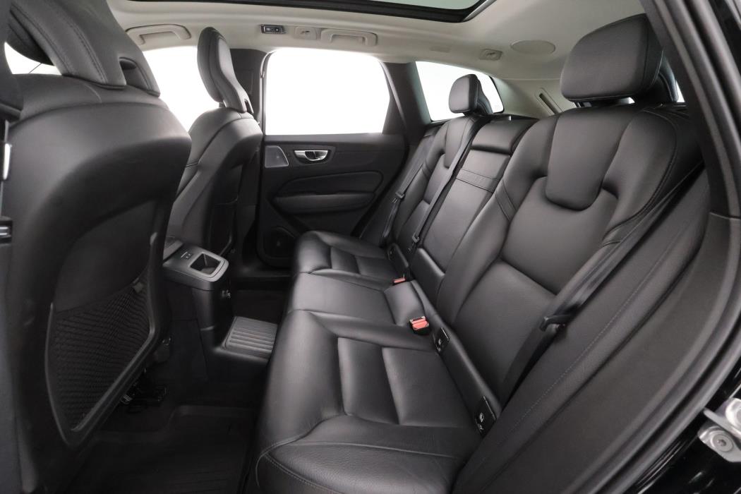 VOLVO XC60 2020