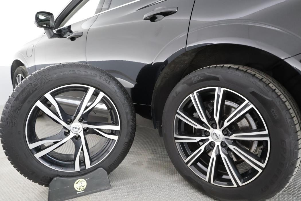 VOLVO XC60 2020