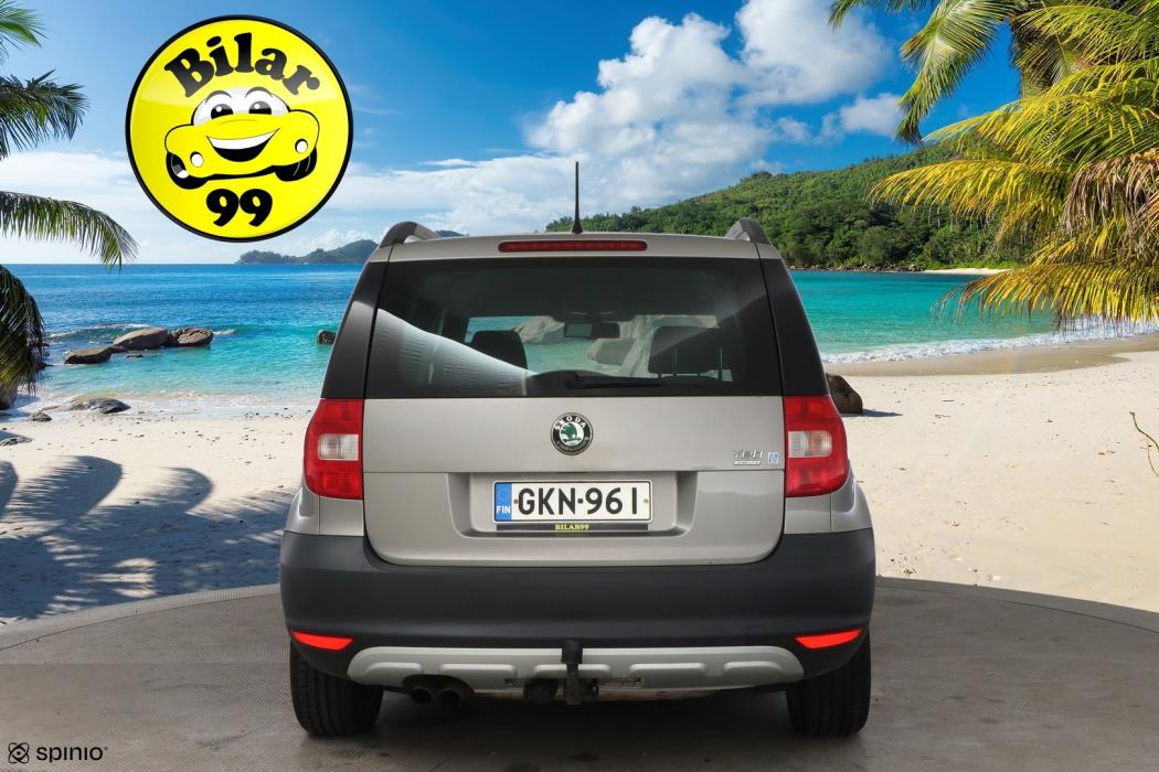 SKODA Yeti 2013