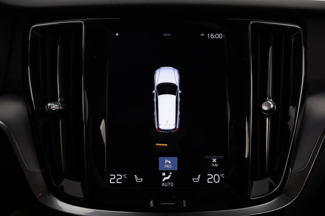 VOLVO V60 2022