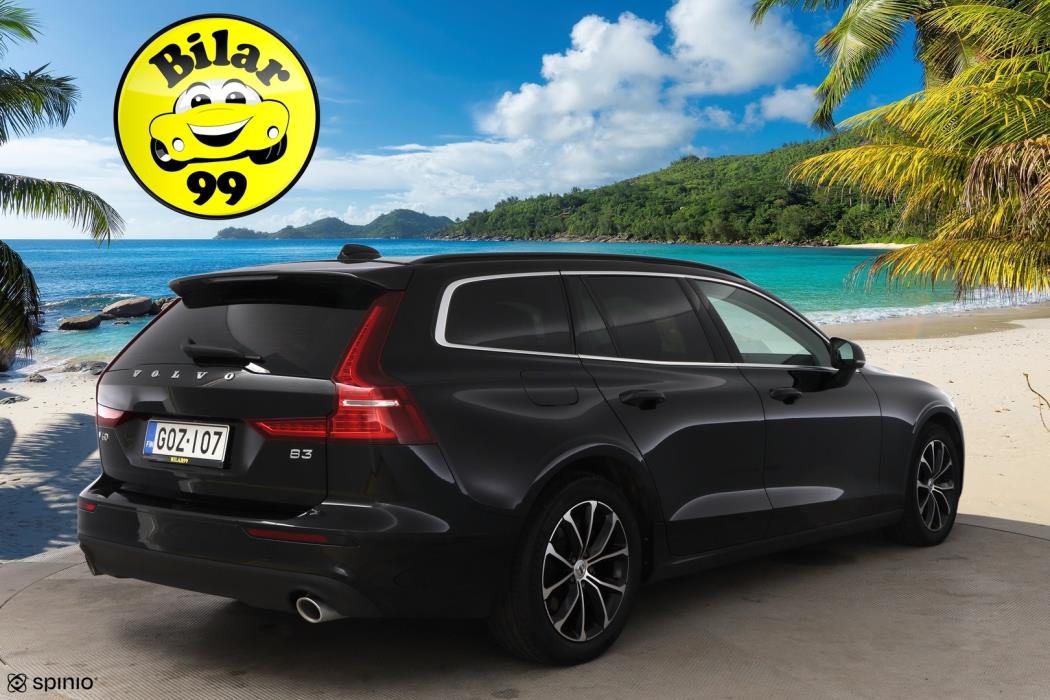 VOLVO V60 2022