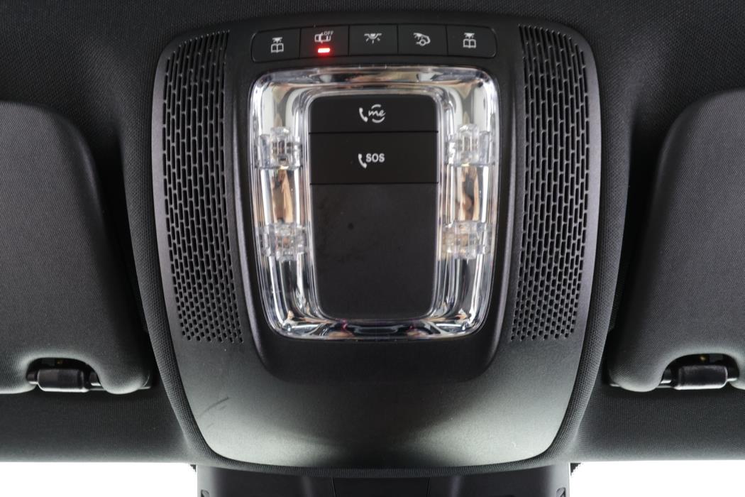 MERCEDES-BENZ GLA 2023