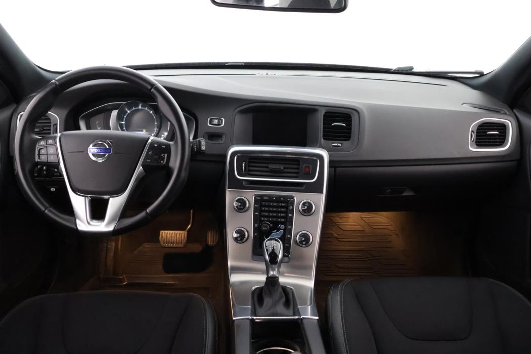 VOLVO V60 Cross Country 2016