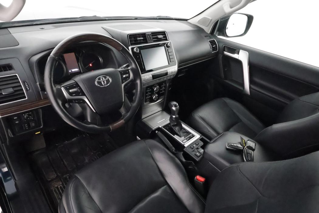 TOYOTA LAND CRUISER 2018
