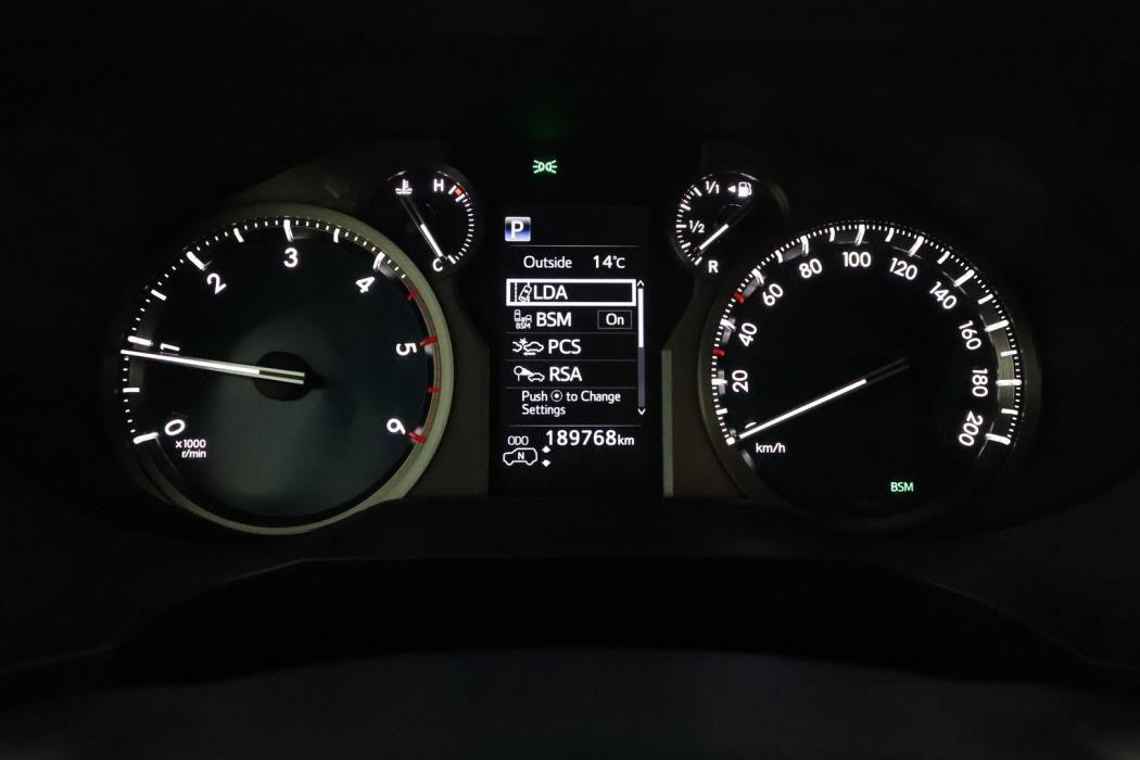 TOYOTA LAND CRUISER 2018