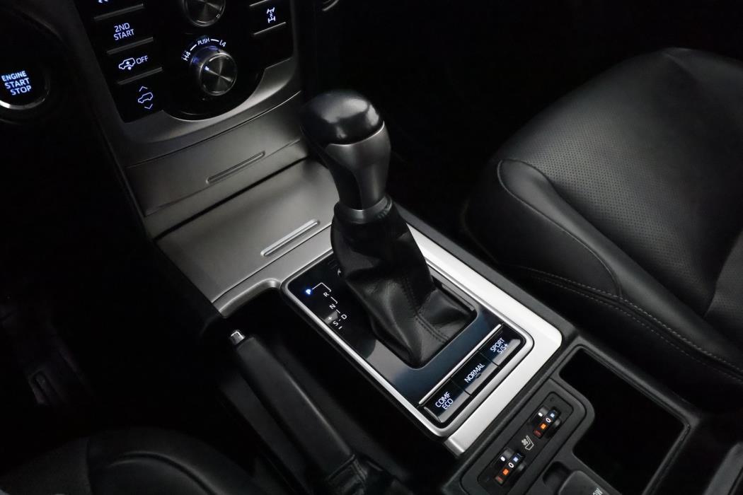 TOYOTA LAND CRUISER 2018