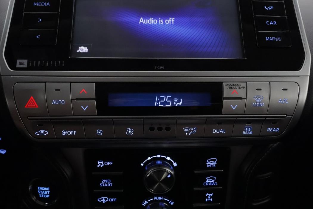 TOYOTA LAND CRUISER 2018