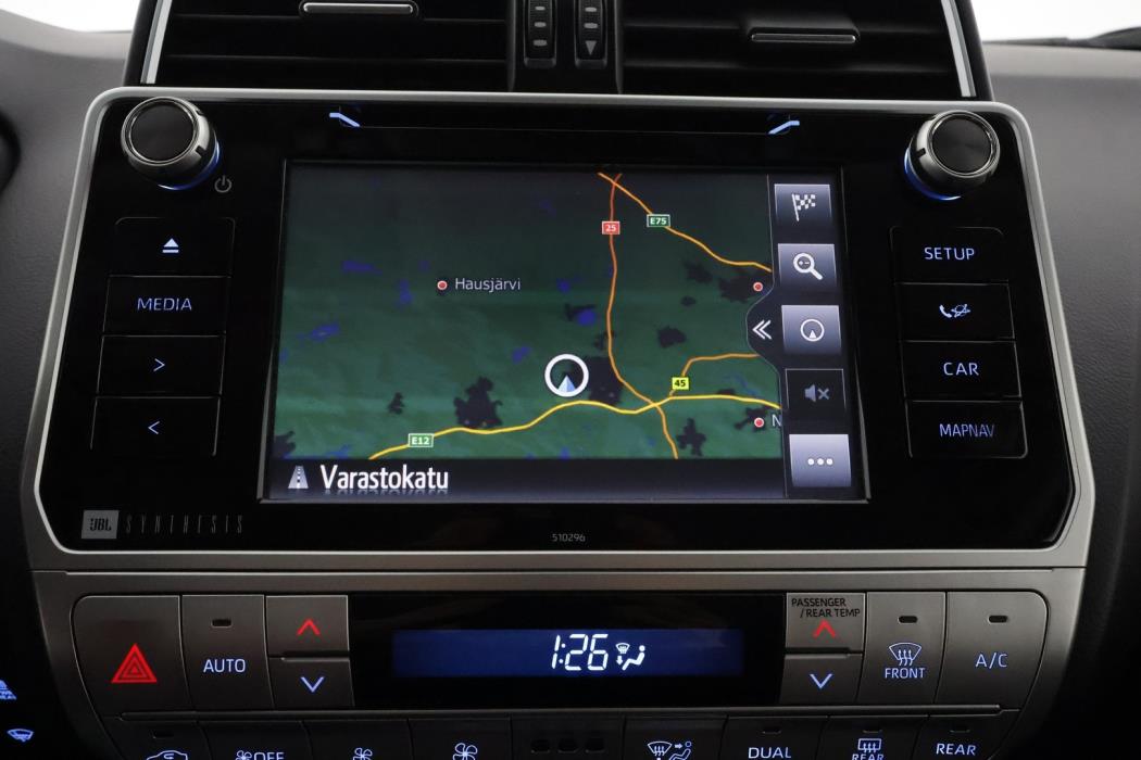 TOYOTA LAND CRUISER 2018