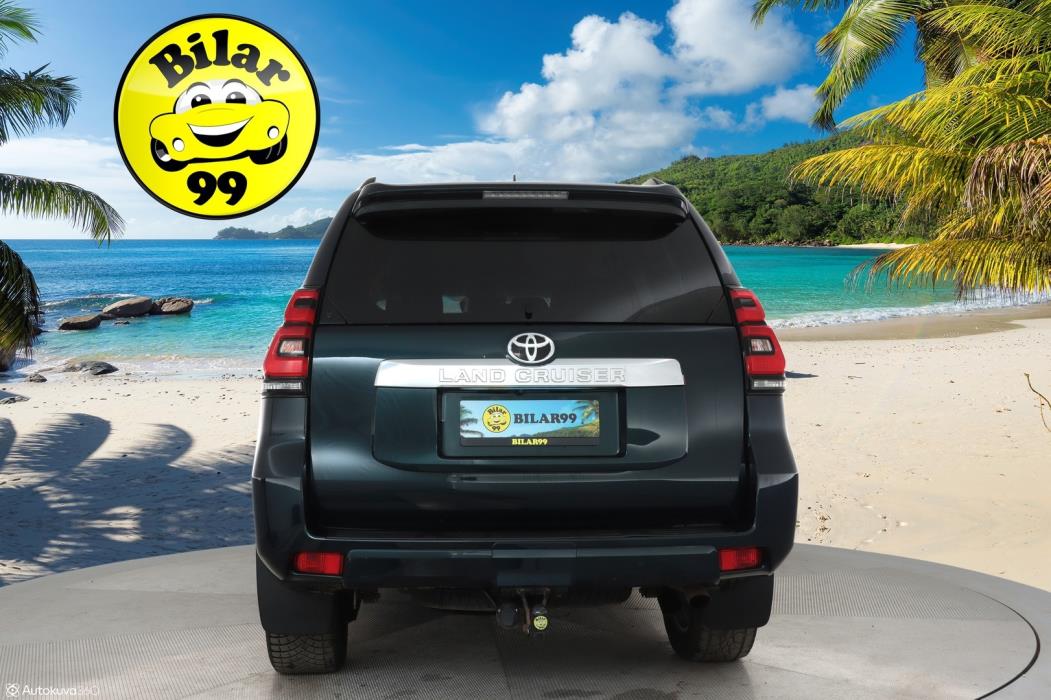 TOYOTA LAND CRUISER 2018
