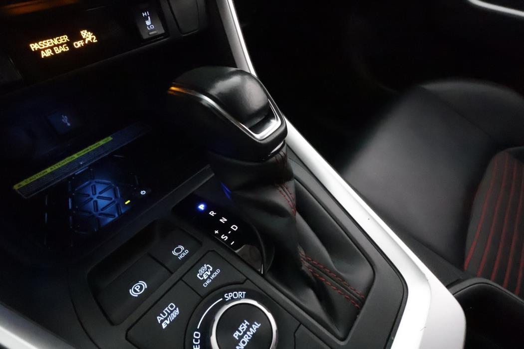 TOYOTA RAV4 PLUG-IN 2020