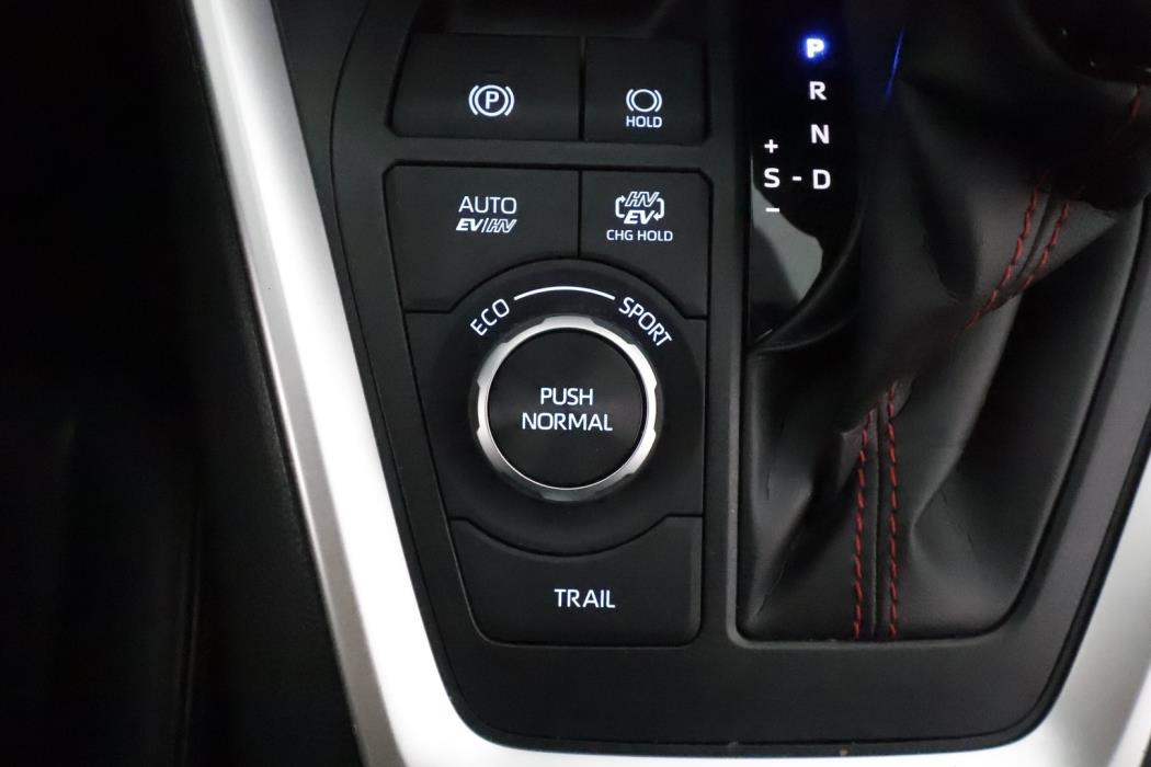 TOYOTA RAV4 PLUG-IN 2020