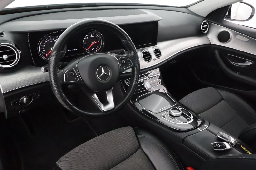 MERCEDES-BENZ E 2018
