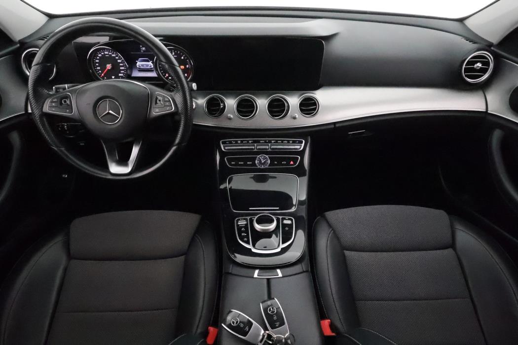 MERCEDES-BENZ E 2018