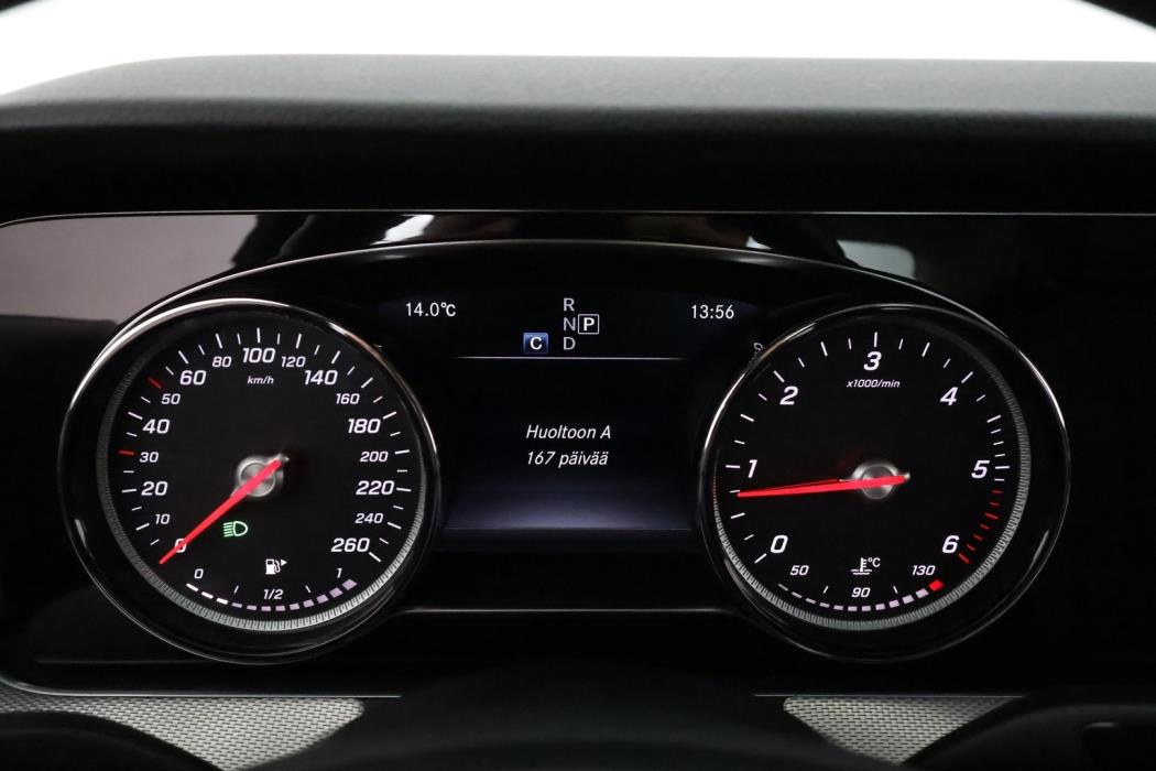 MERCEDES-BENZ E 2018