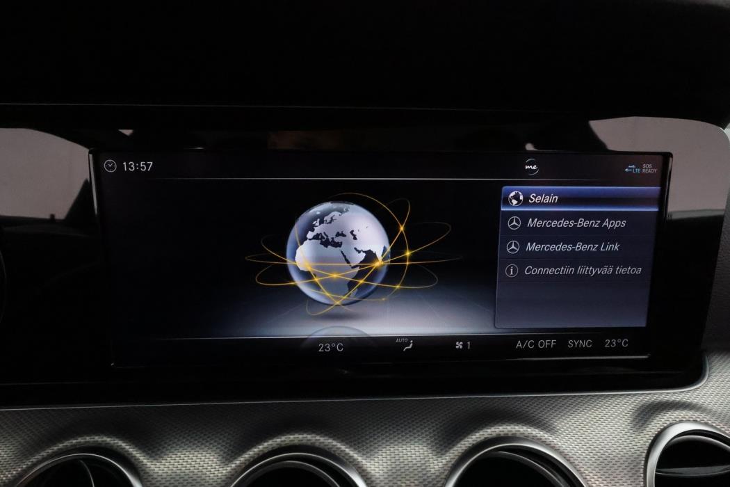 MERCEDES-BENZ E 2018