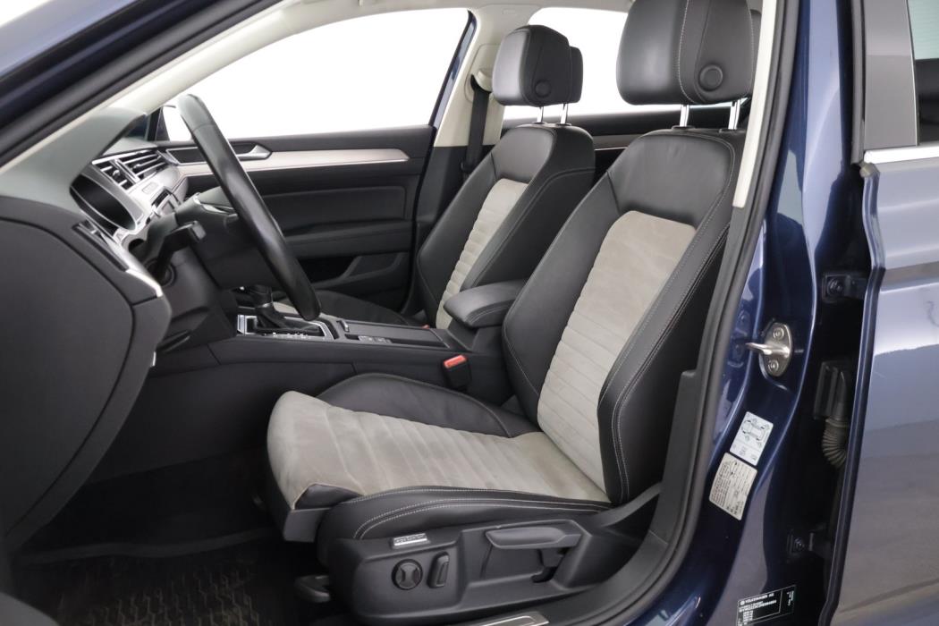 VOLKSWAGEN Passat 2017