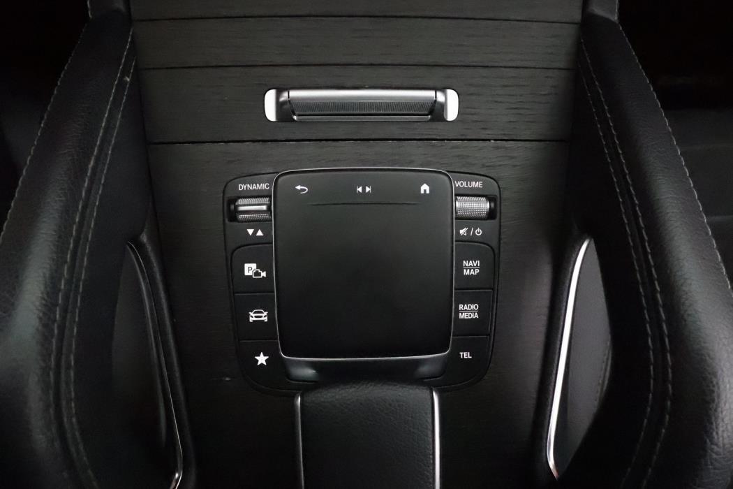 MERCEDES-BENZ GLE 2021
