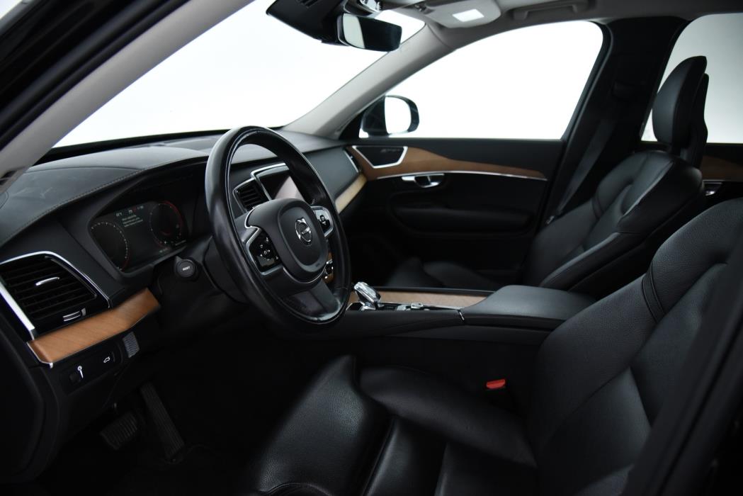VOLVO XC90 2022