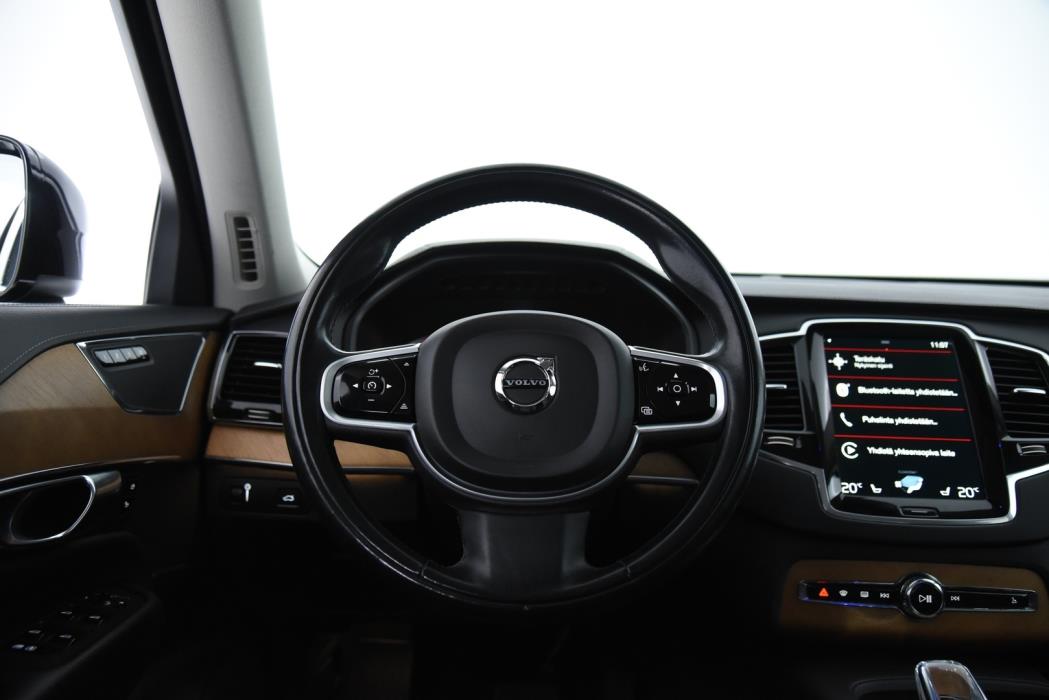 VOLVO XC90 2022
