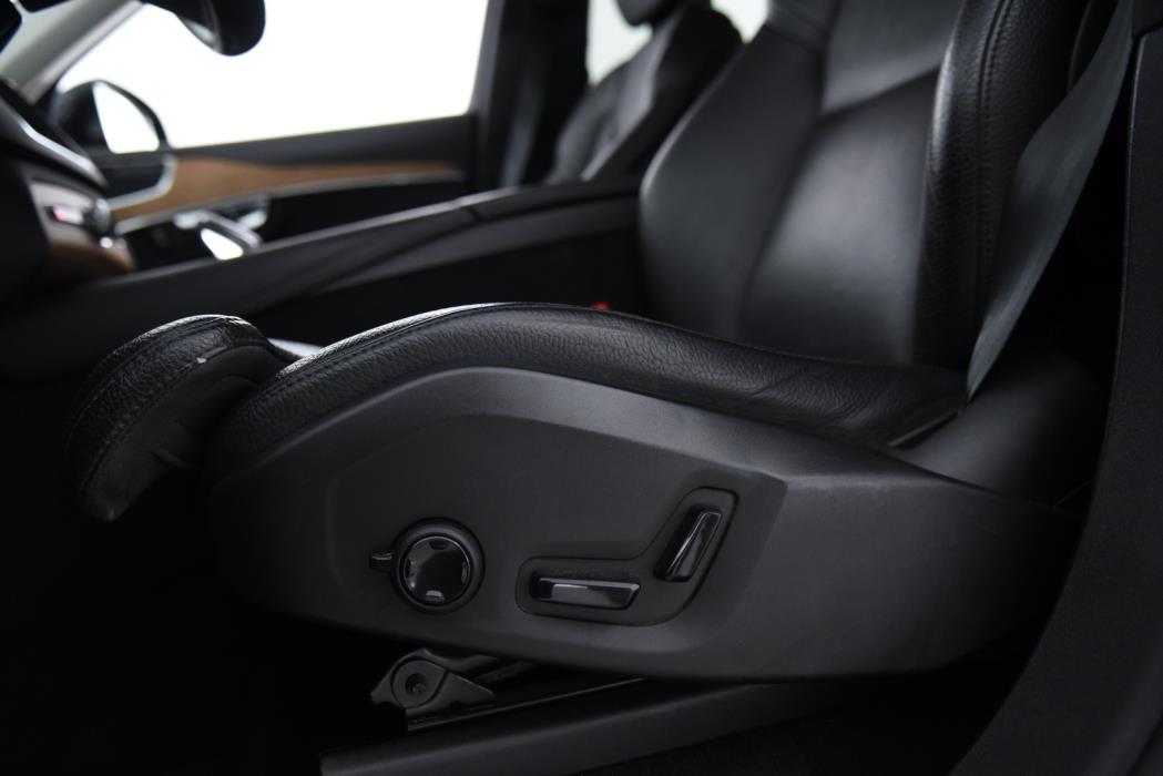 VOLVO XC90 2022