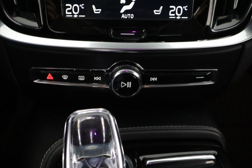 VOLVO S60 2020