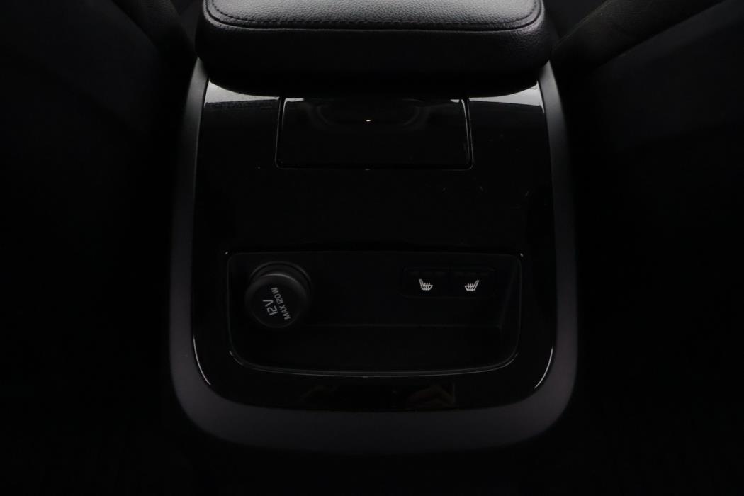 VOLVO V60 2020