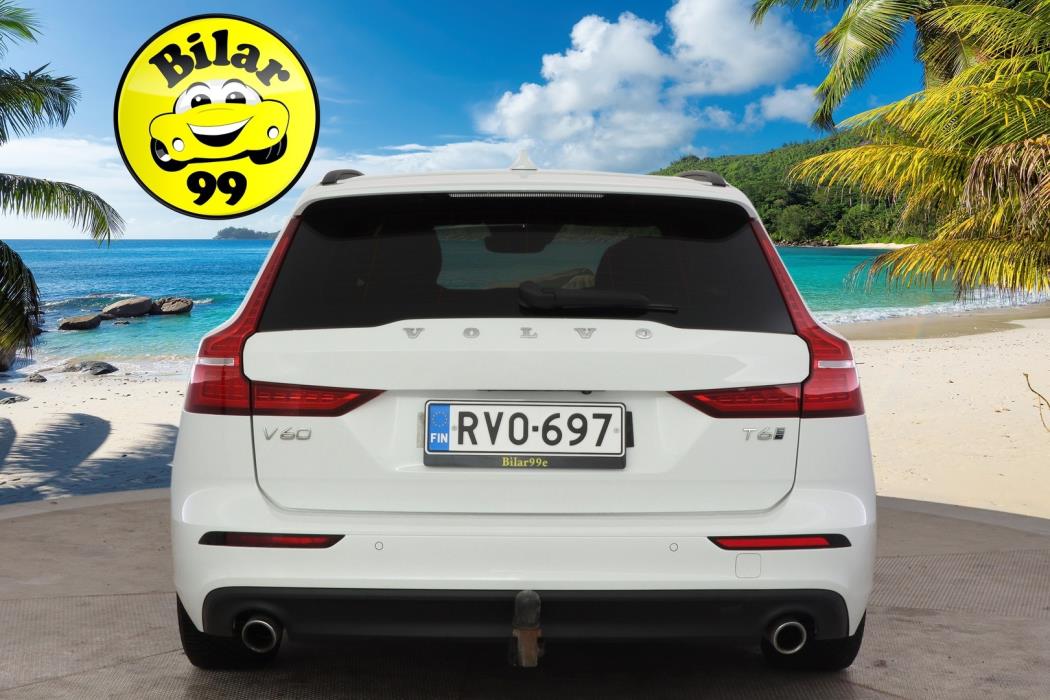 VOLVO V60 2020