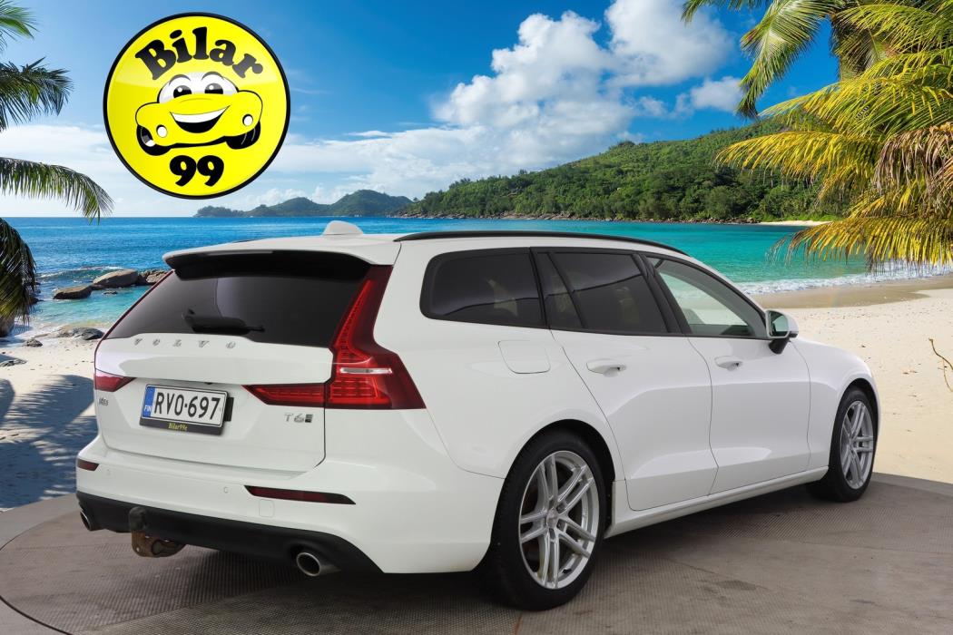 VOLVO V60 2020