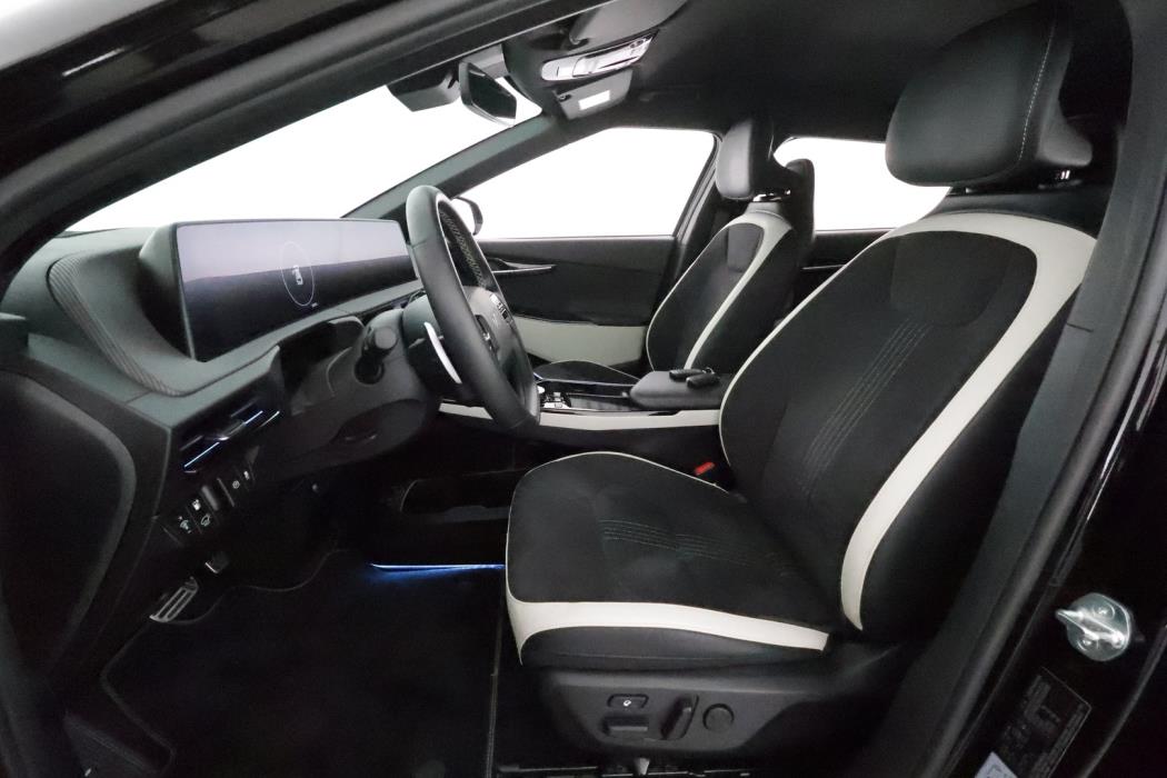 KIA EV6 2024
