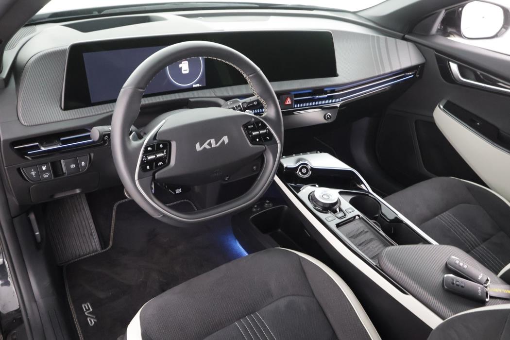 KIA EV6 2024