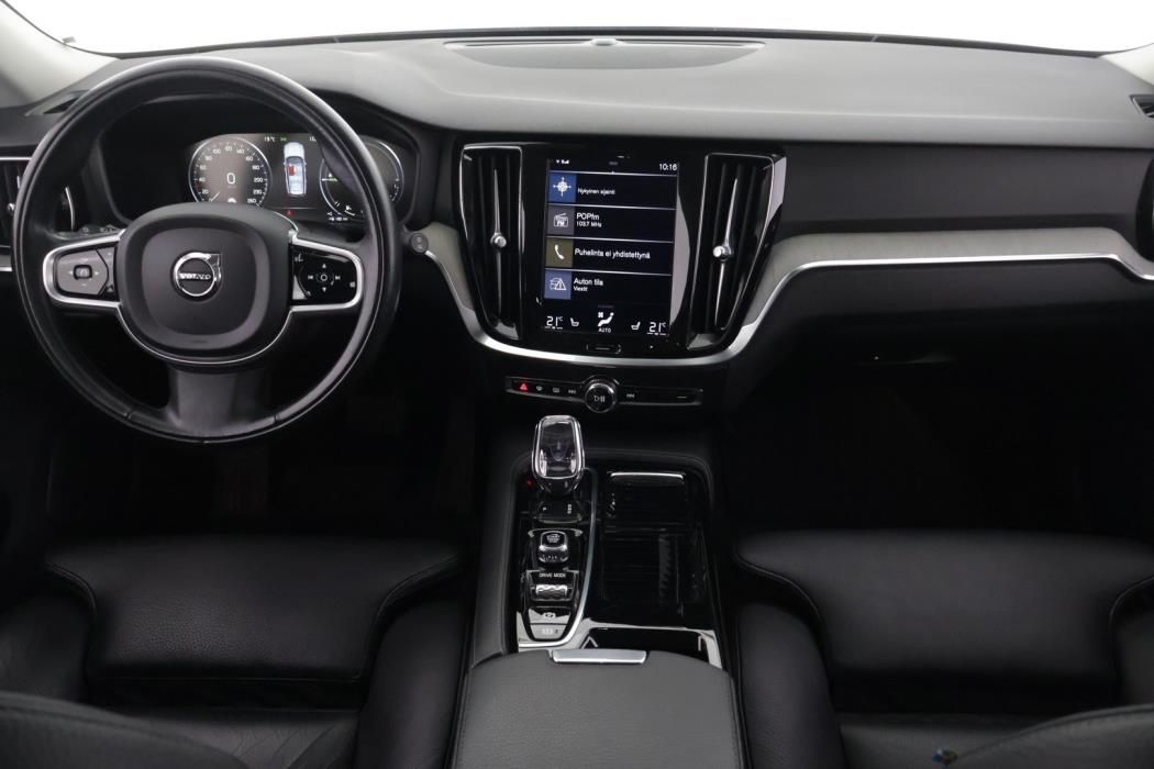VOLVO V60 2020