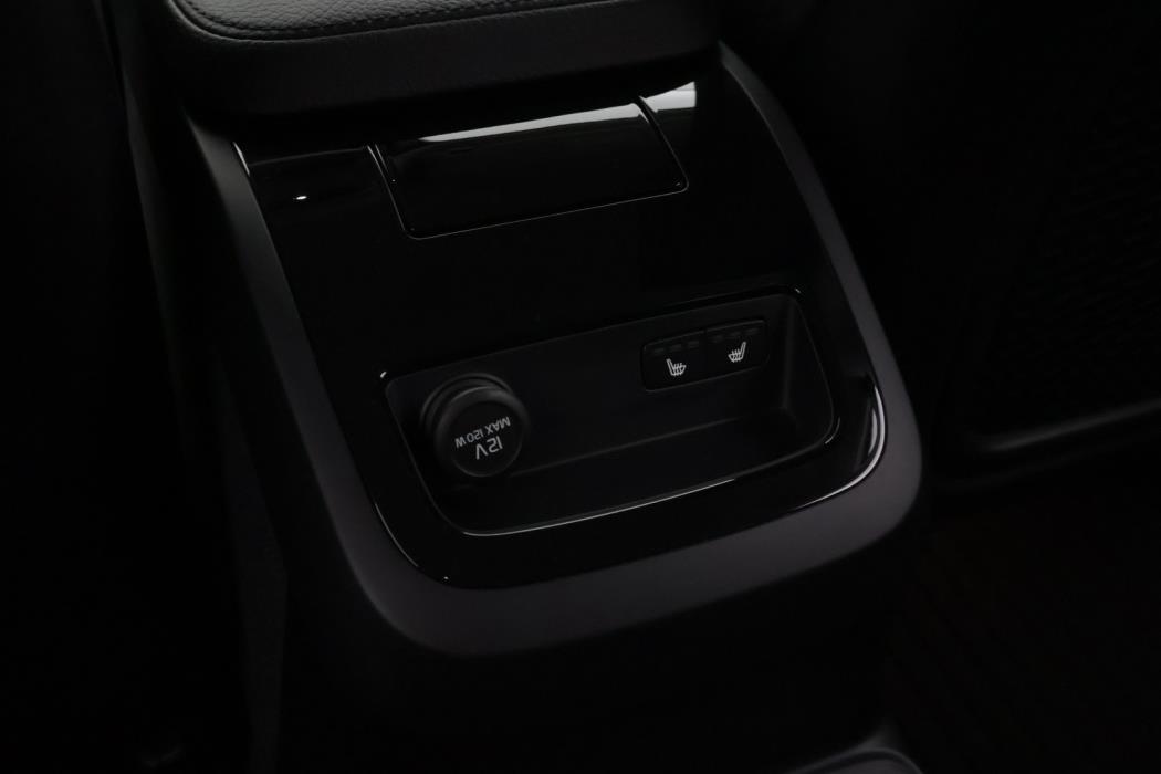 VOLVO V60 2020
