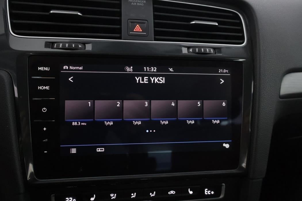 VOLKSWAGEN Golf 2018