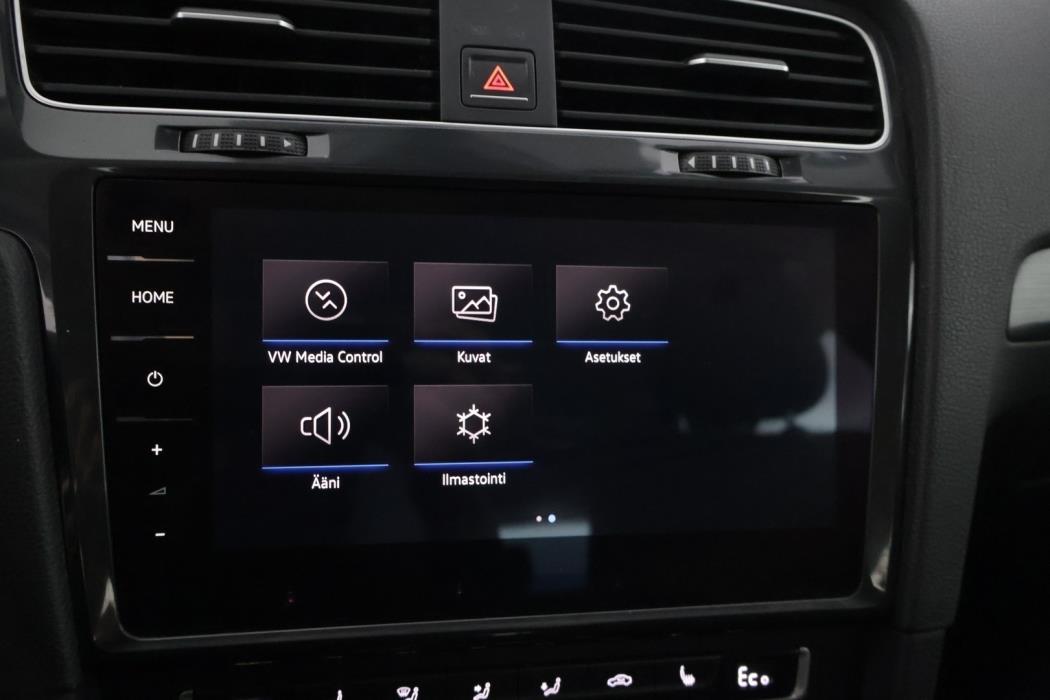 VOLKSWAGEN Golf 2018
