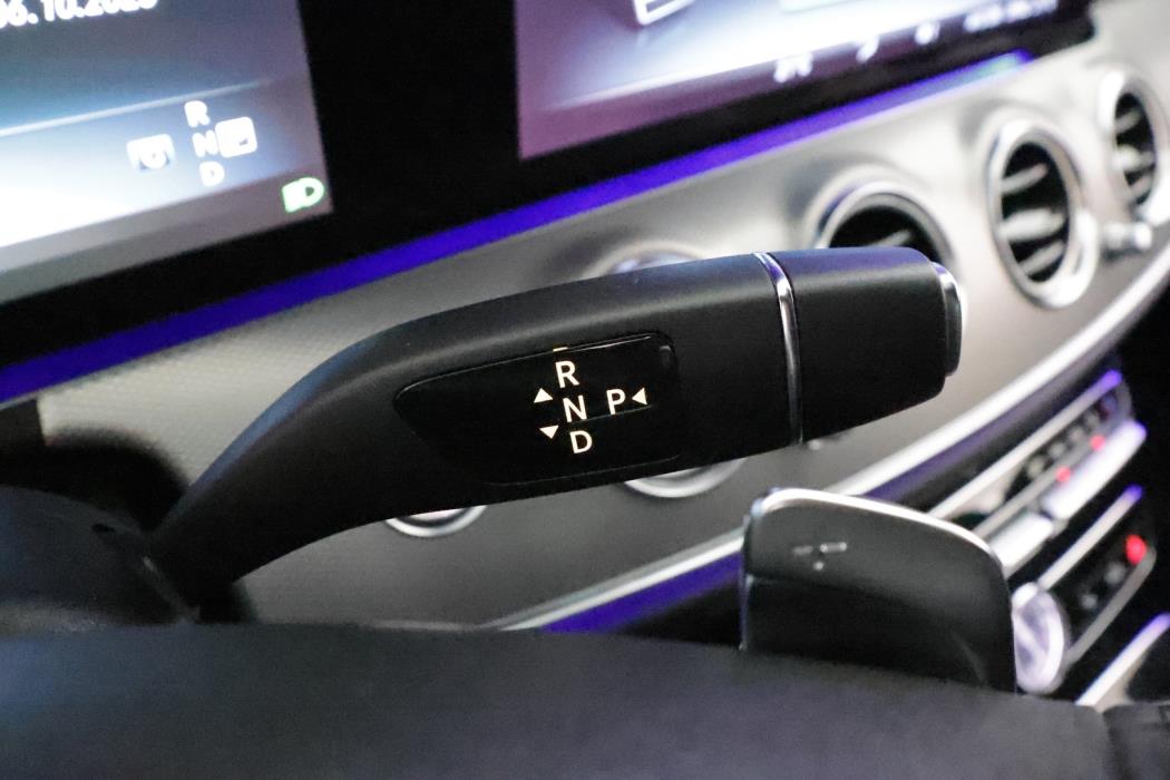 MERCEDES-BENZ E 2017