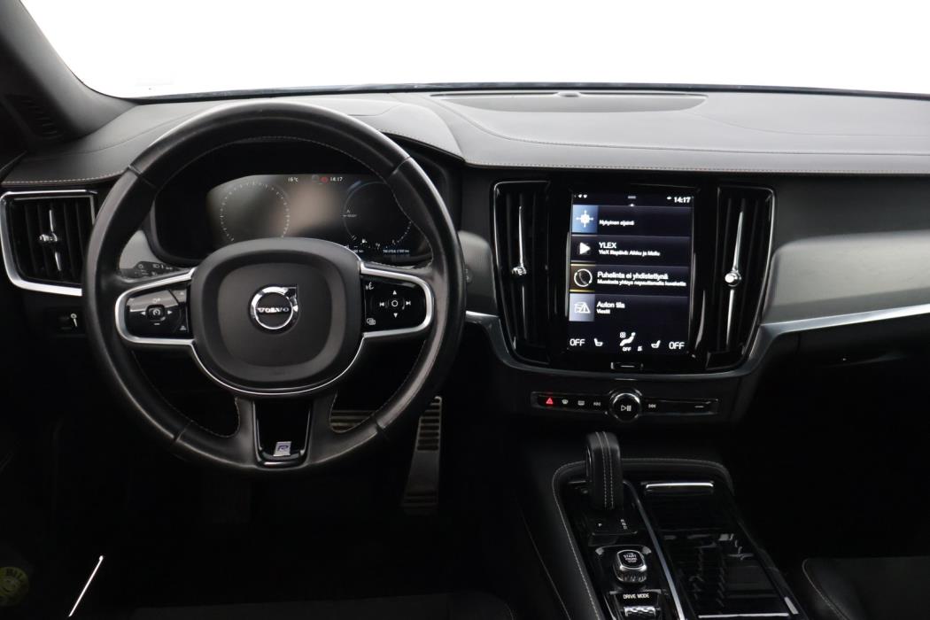 VOLVO V90 2020