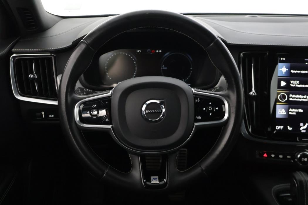 VOLVO V90 2020