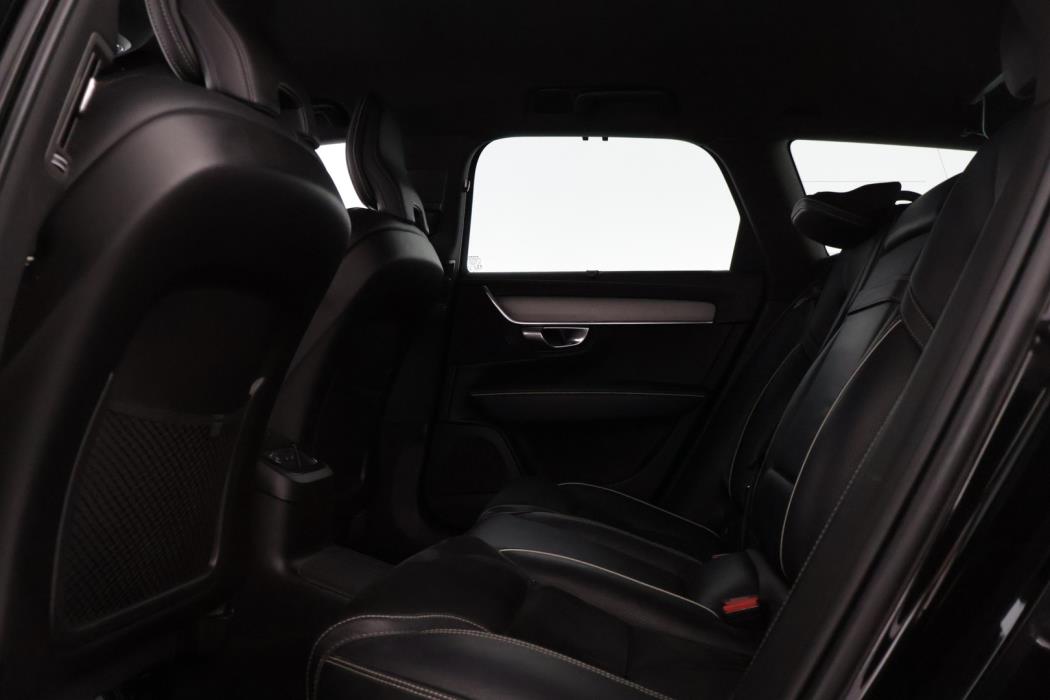 VOLVO V90 2020