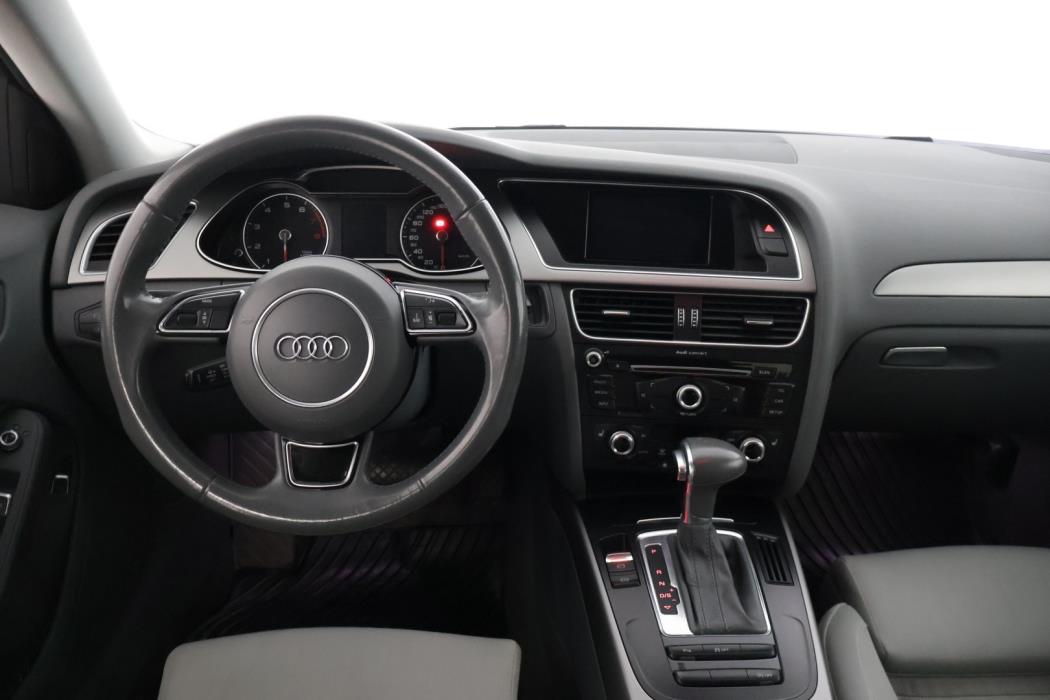 AUDI A4 2014