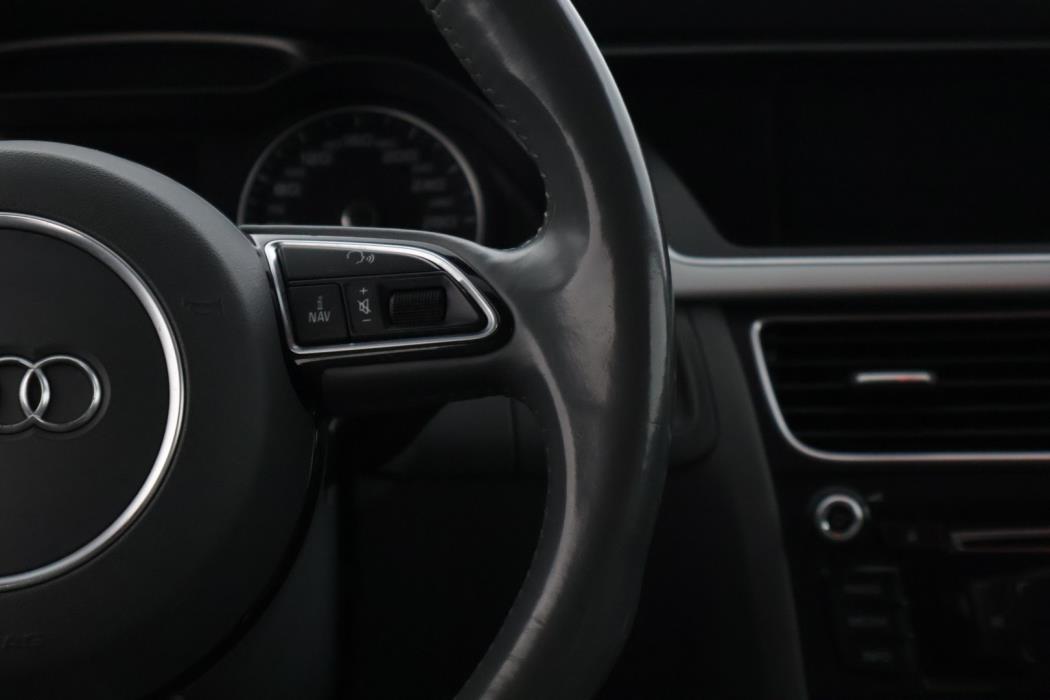 AUDI A4 2014