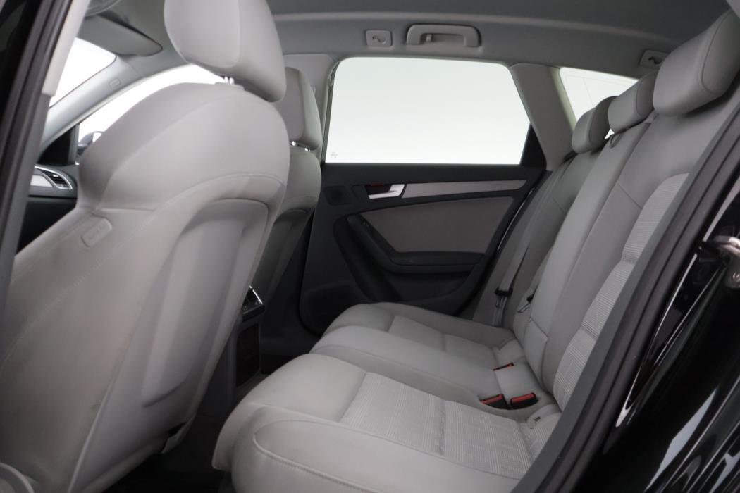 AUDI A4 2014