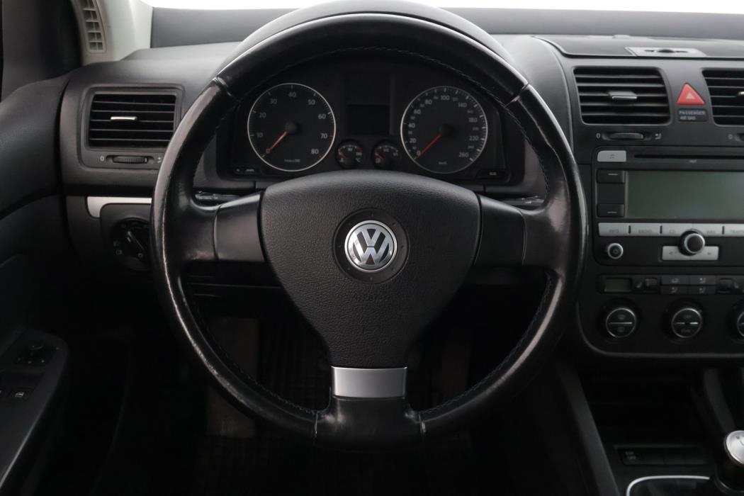 VOLKSWAGEN Golf 2008
