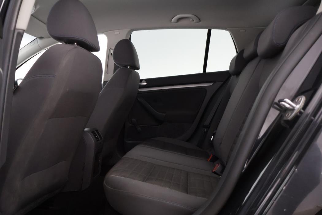 VOLKSWAGEN Golf 2008