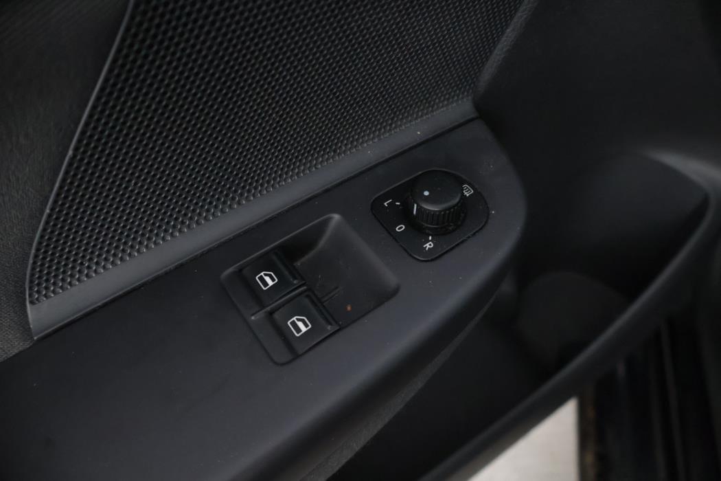 VOLKSWAGEN Golf 2008