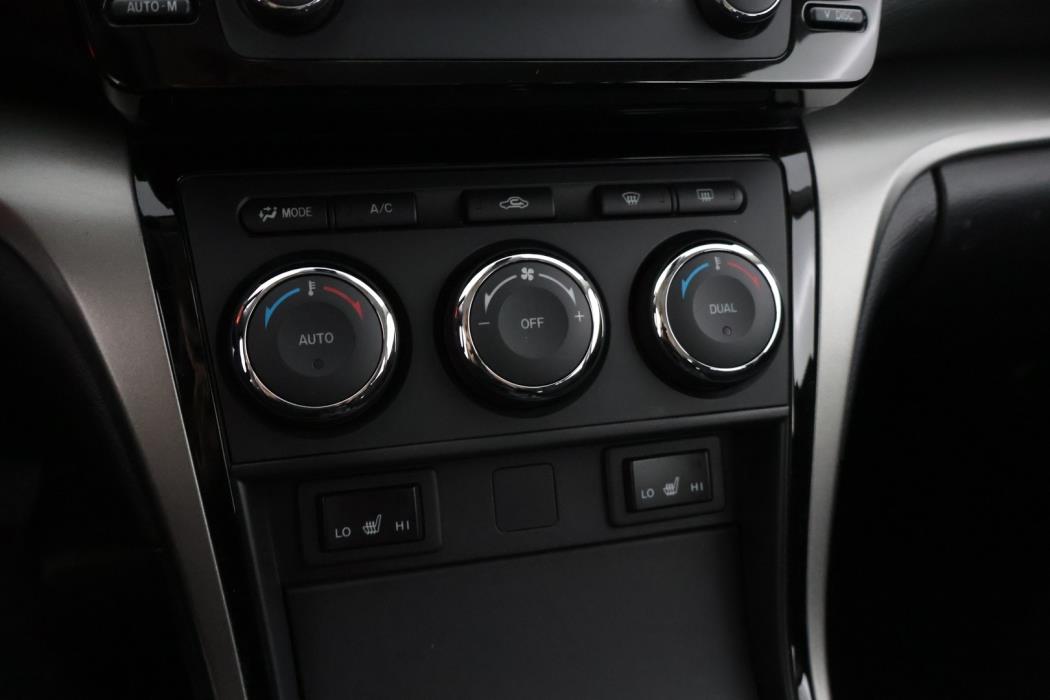 MAZDA Mazda6 2011