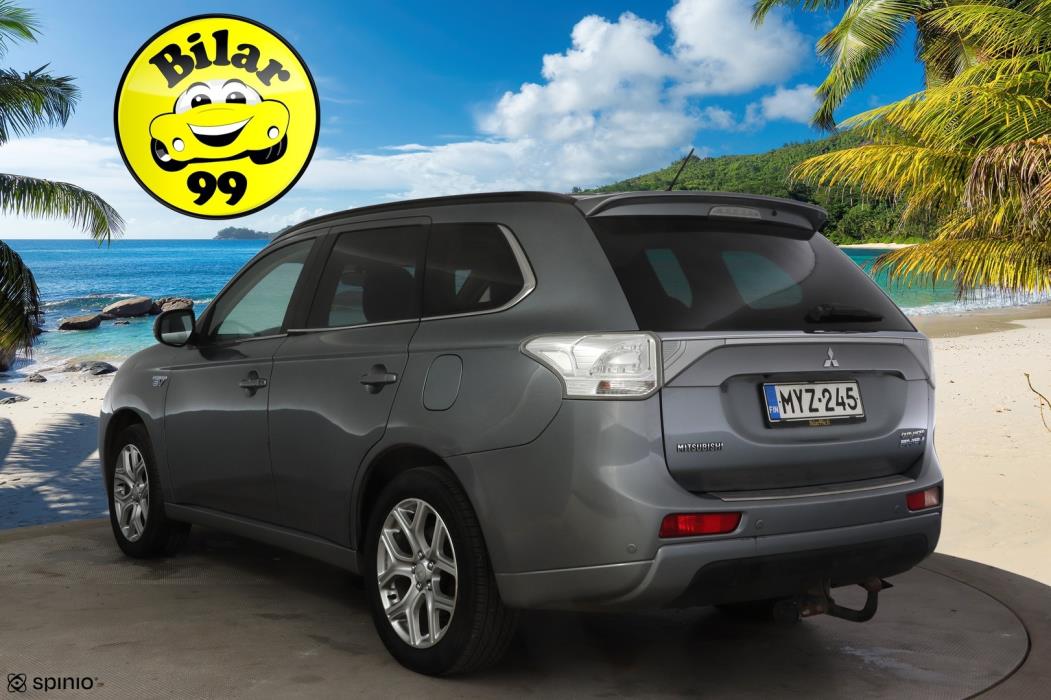 MITSUBISHI OUTLANDER PHEV 2014