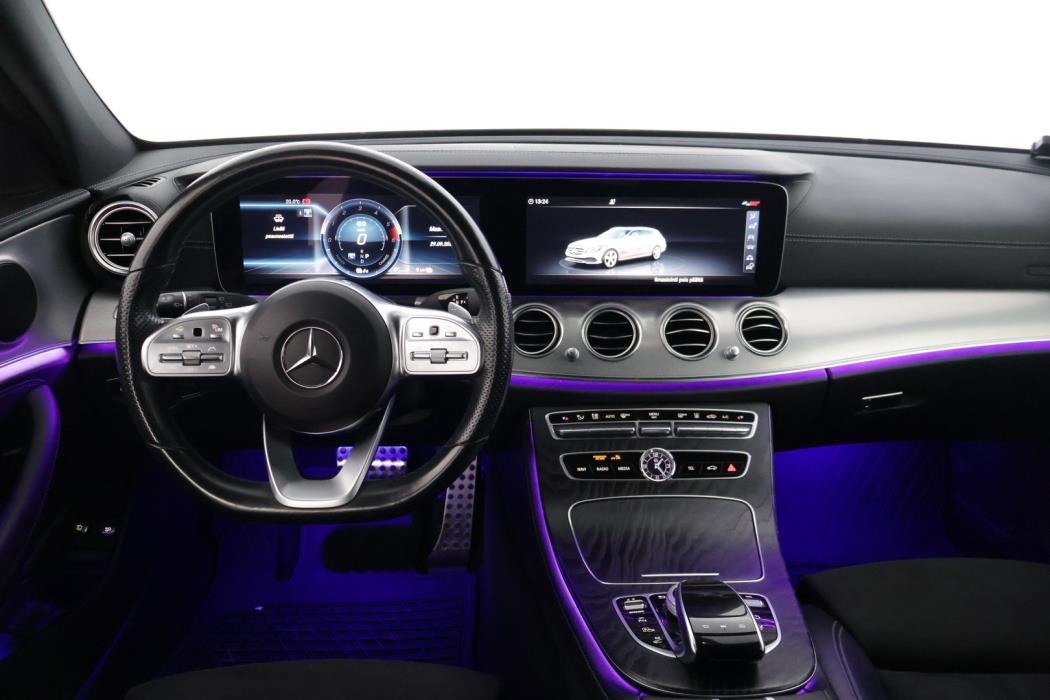 MERCEDES-BENZ E 2020